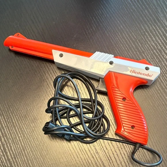 1985 Nintendo Zapper - Picture 1 of 4